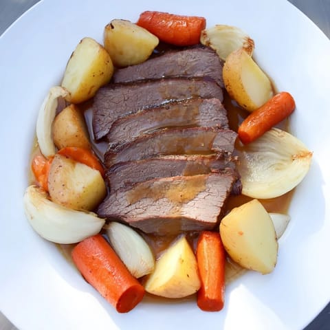 Sunday pot roast with veggies